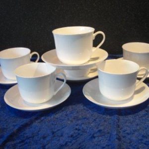 6 Fine Bone China Breakfast Cup & Saucers